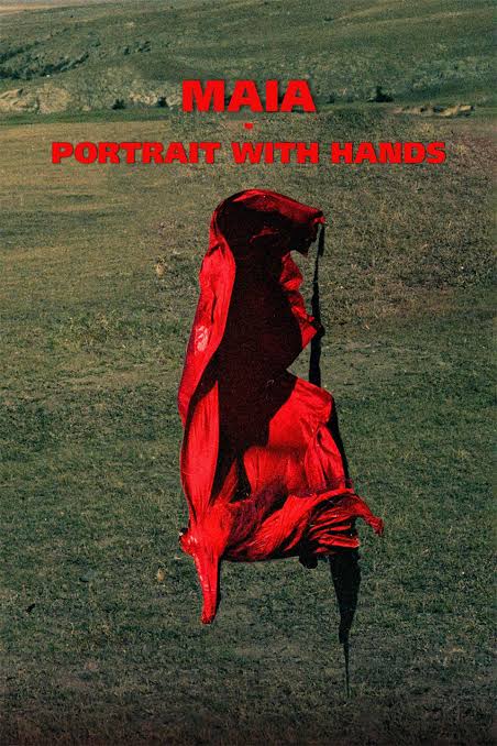 Maia – Portrait with Hands
